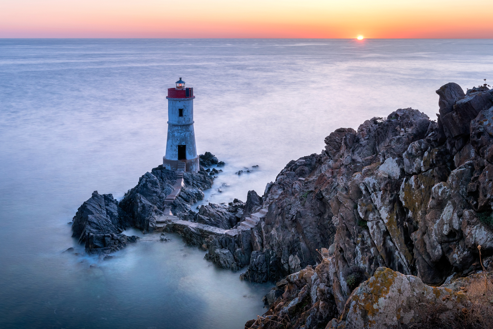 © GemsNet. Wszelkie prawa zastrzeżone. Wschód słońca kamera